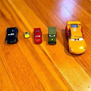 Disneys Pixar Cars 13 Piece Toy Set